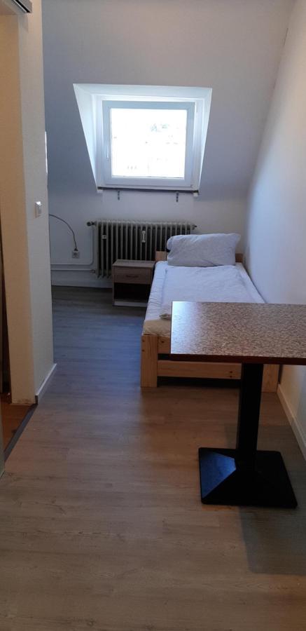Monteur Wohnung Scholl Pforzheim Exterior foto